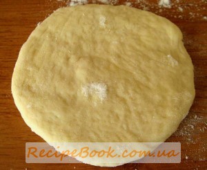 Можно сейчас вымесить дрожжевое тесто, сразу же (не ожидая, пока поднимется) налепить пирожков, а утром приготовить?